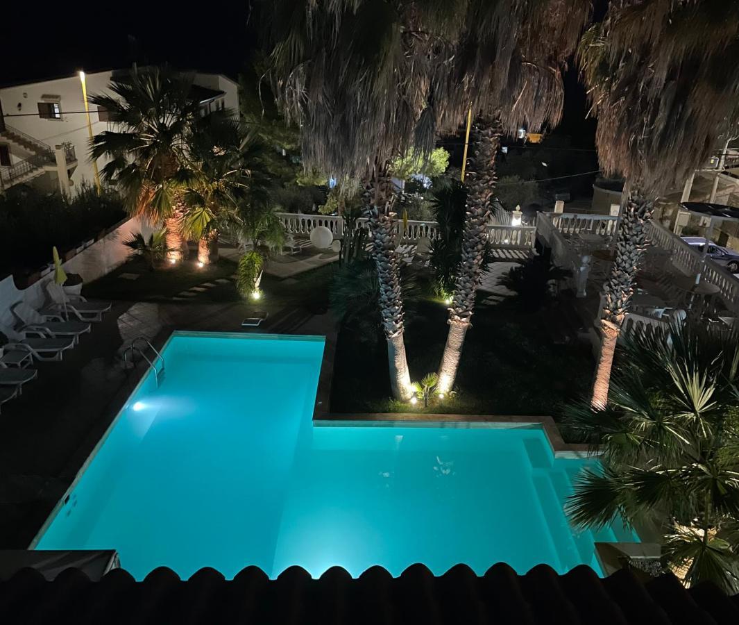 مارينا دي بالما Manca Residence المظهر الخارجي الصورة